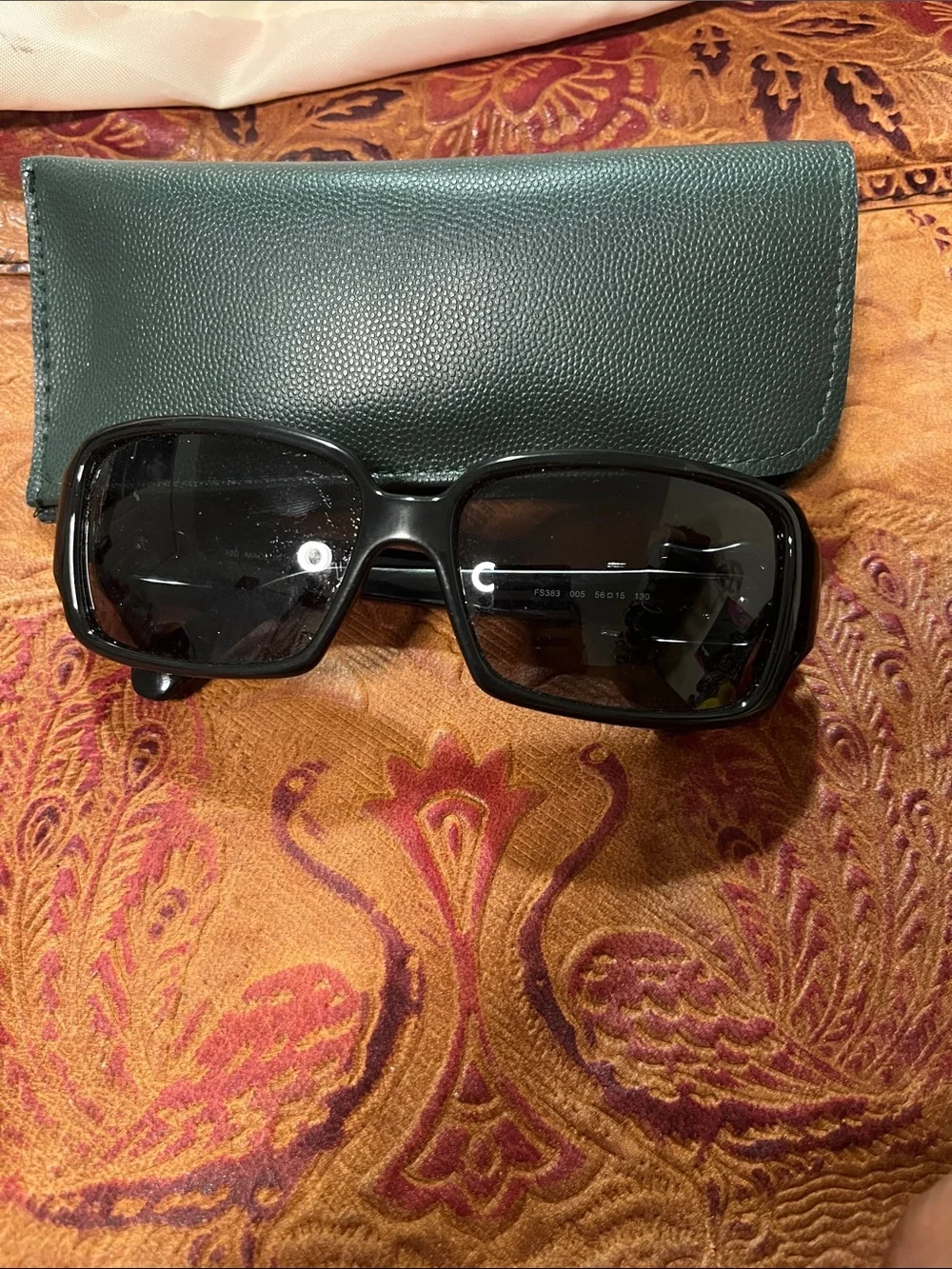 Fendi Black Women's Sunglasses with Green Case